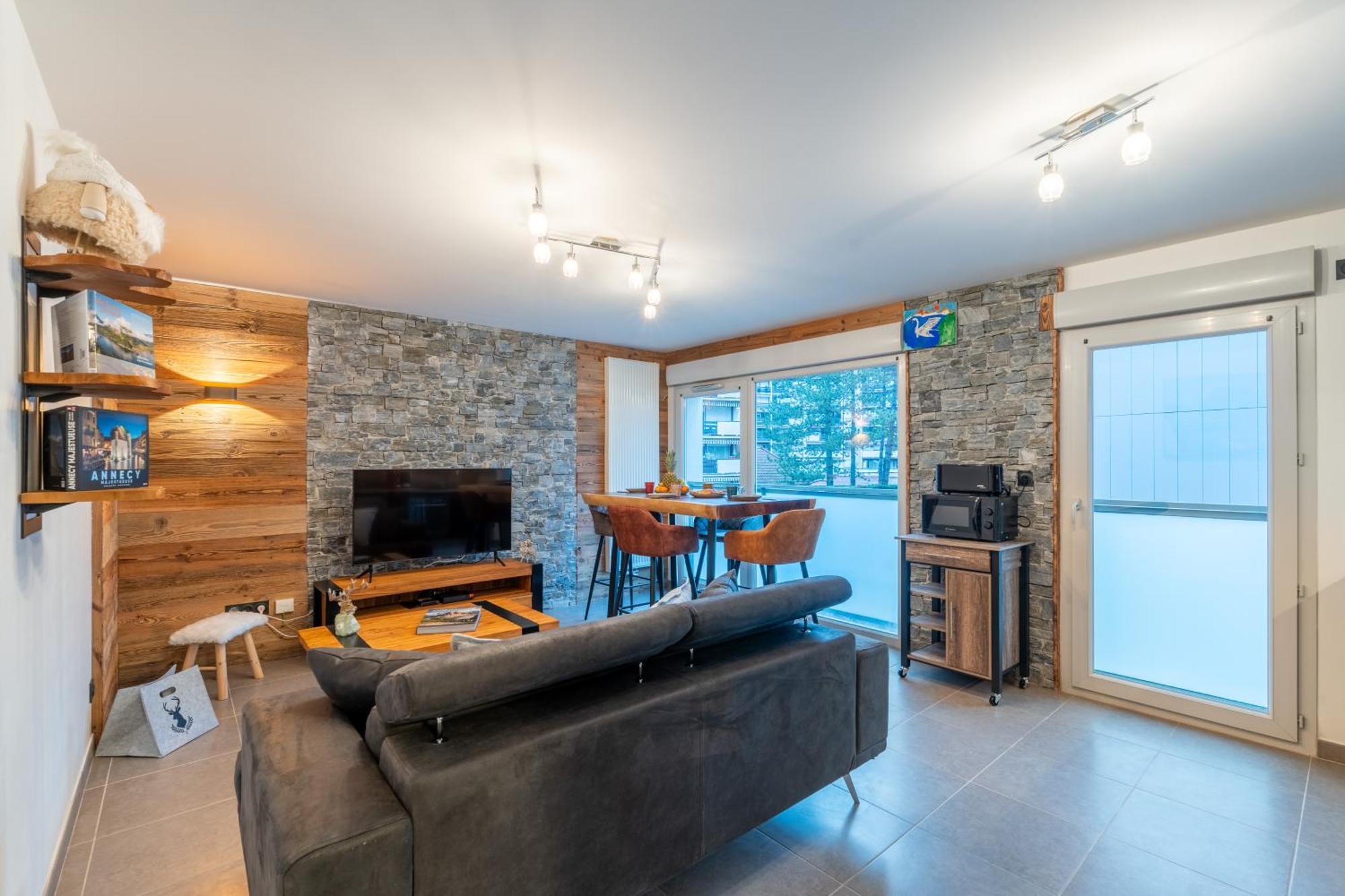Charmant Appartement A 5 Minutes A Pied De La Vielle Ville Annecy Avec Parking Prive Exterior foto